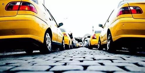 6月起新规实施 网约车正式纳入出租汽车服务考核体系，行业迎来全面规范化